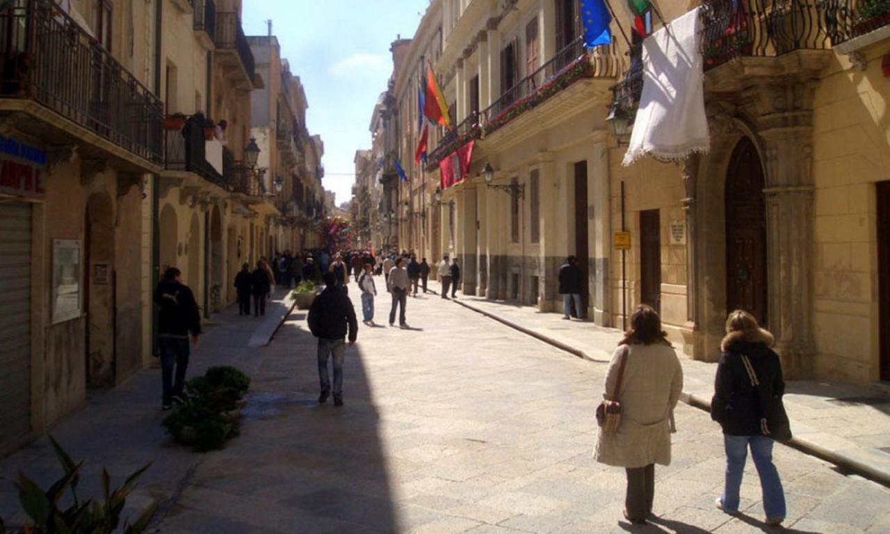 Appartamento Belvedere Trapani Extérieur photo